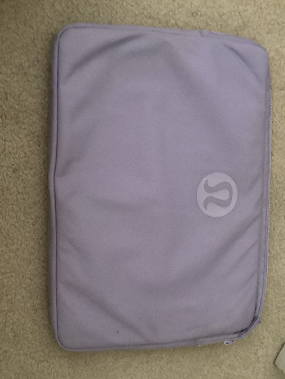 lululemon lavender padded tech sleeve